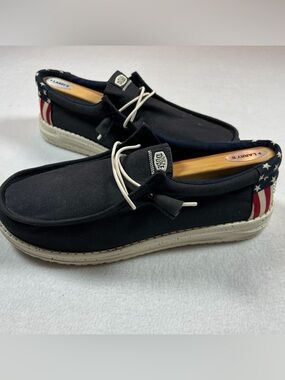 Hey Dude Wally Americana Patriotic Navy USA Flag Slip On Shoes Mens Size 10